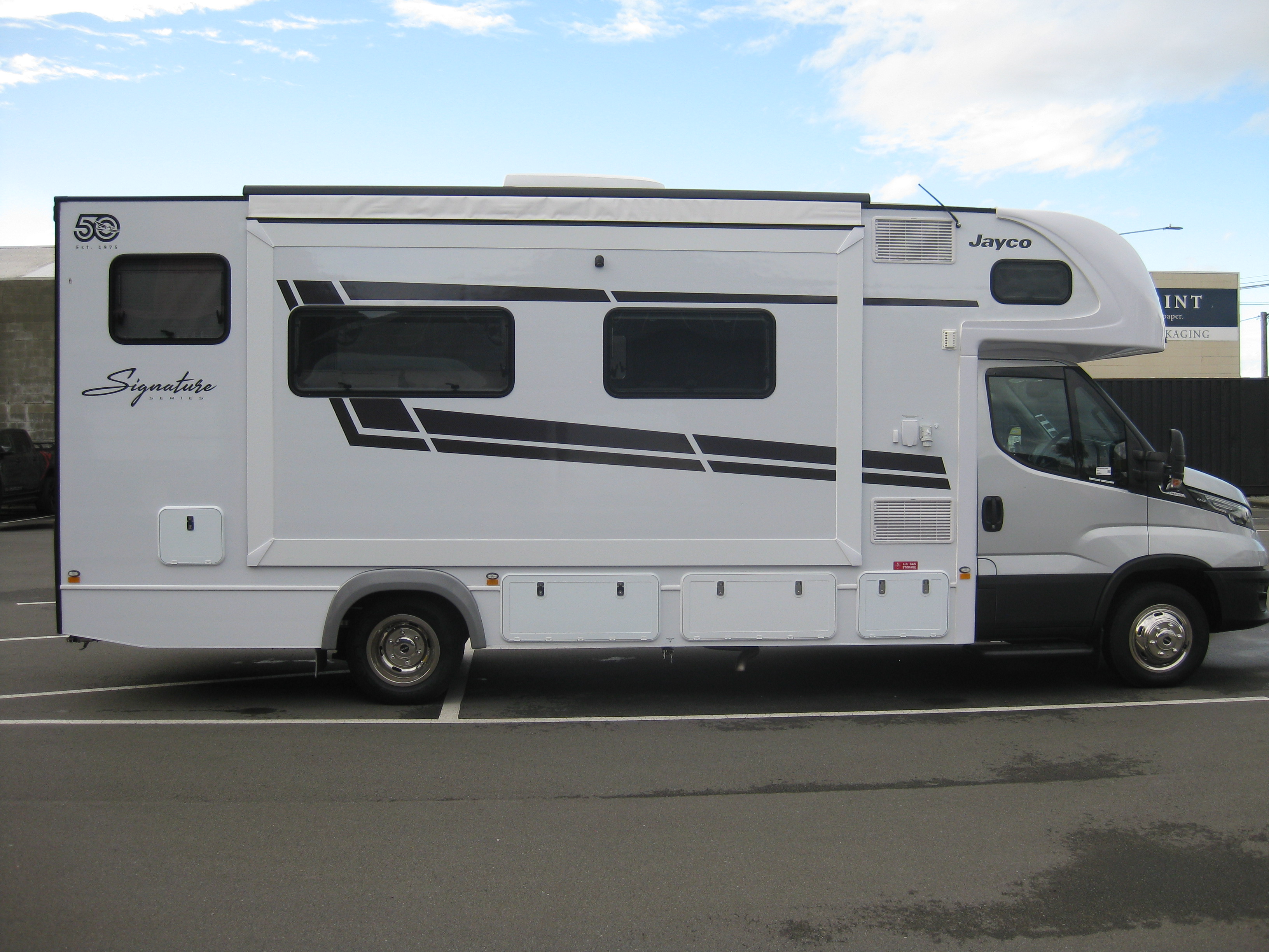 IVECO DAILY Motorhome 2023-CURRENT